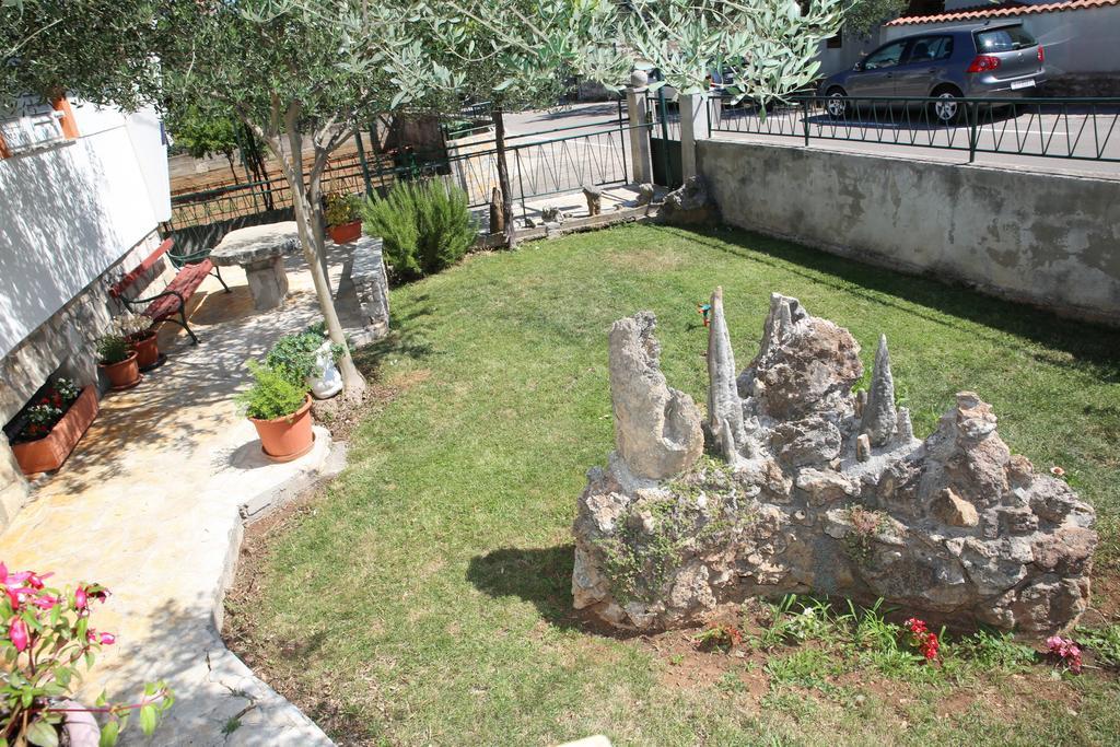 Apartmani Sprljan Vodice Exterior foto